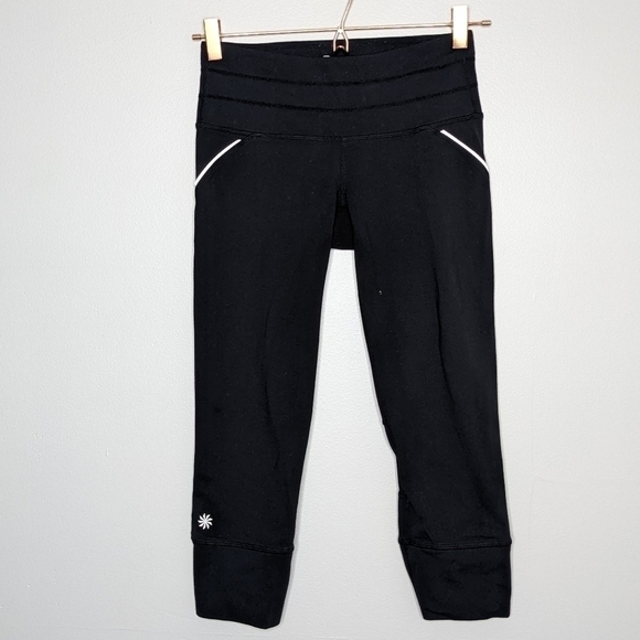 ✨3/$15 Athleta black exercise legging XS - Picture 2 of 13